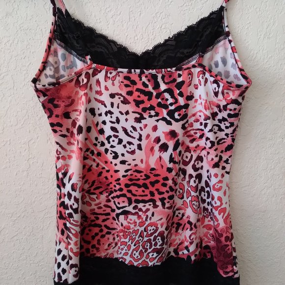 Cache pink leopard print cami with black lace - Picture 3 of 6
